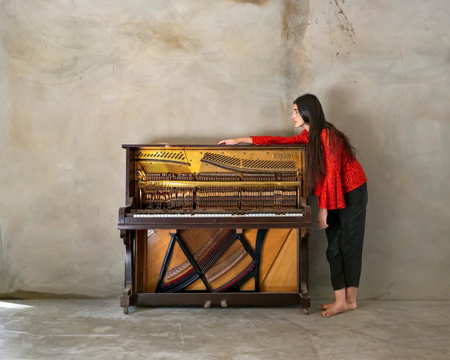 Rania Matar, Lea (Broken Piano)